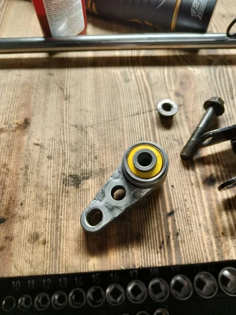Bạc đạn chân máy Lower Torque Mount cho xe Volvo P2 (V70, XC70, S60) - Image 4