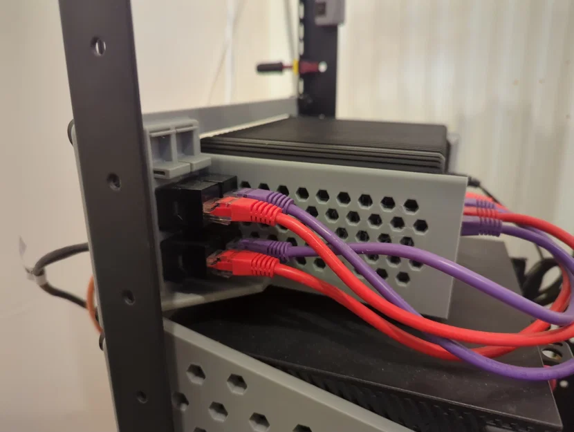 Khay Rack Cho Topton Fanless Mini PC Có Panel Keystone - Image 2