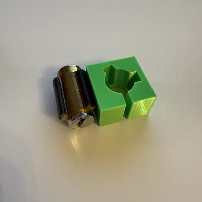 Giá đỡ lõi khóa Megacross (Lockman Megacross Core Holder) cho Locksport