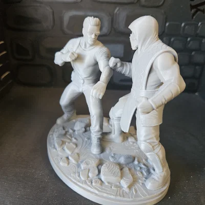 Johnny Cage đối đầu Sub-Zero