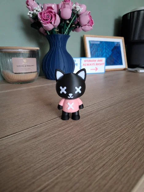 Midnight Kitty Rebel - Chú Mèo Nhỏ Cá Tính - Image 1