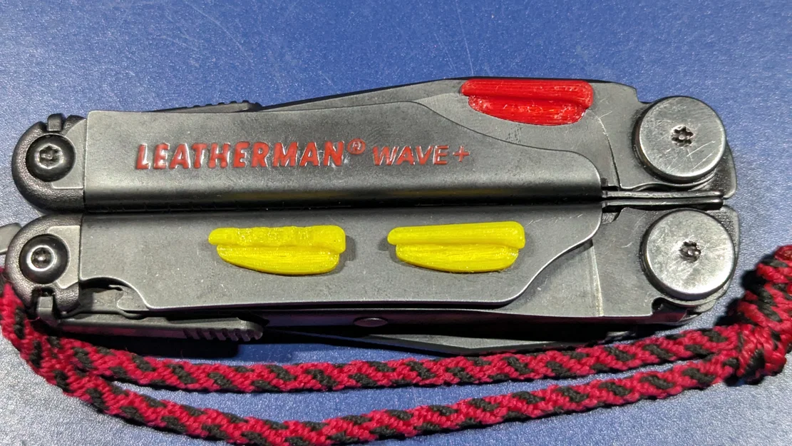 Chốt mở ngón cái (Thumb Stud) cho Leatherman Wave+ - Image 1