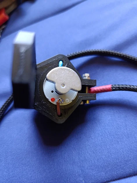Ngàm gắn động cơ rung hai đầu 12V 6000 RPM cho bàn đạp Fanatec CSL - Image 2