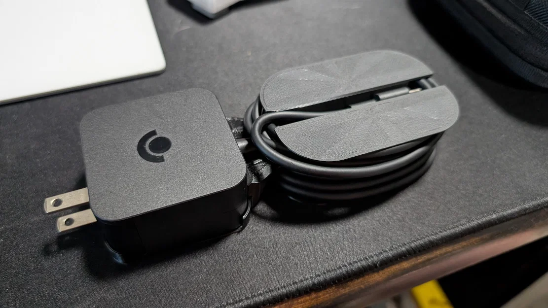 Giá đỡ bộ sạc Steam Deck OLED - Image 1