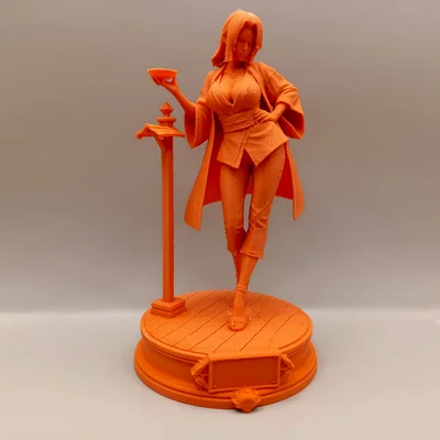 Mô hình Tsunade