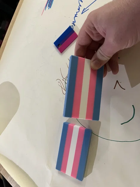 Mô hình cờ người chuyển giới (Trans Flag) in 3D tinh tế - Image 3