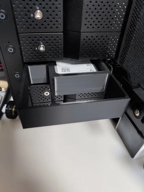 Khay 3D Adapter 15mm SSD/HDD cho ổ cứng vào Caddy NAS 3.5 inch - Image 3
