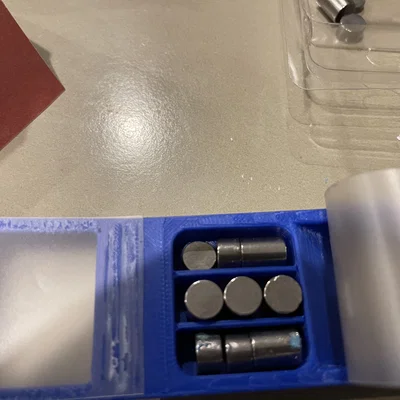 Xe đua "Not" Pinewood Derby cho thử thách kỹ thuật