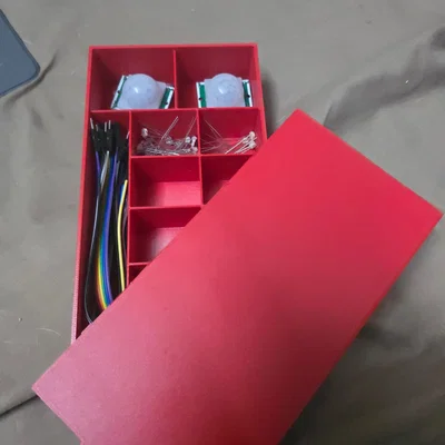 Hộp Đựng Linh Kiện Điện Tử Modular Có Thể Chồng Lên Nhau