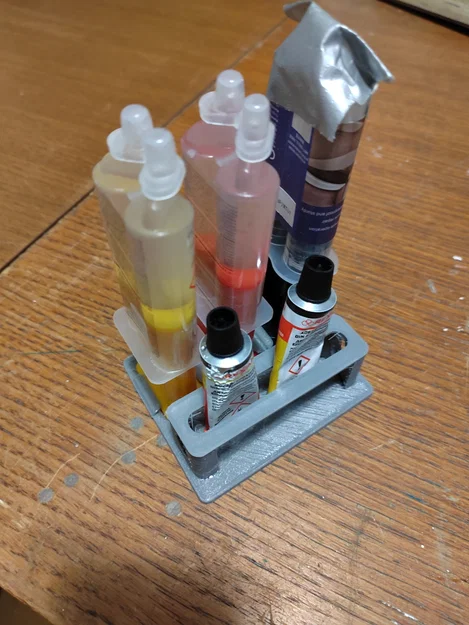 Khay giữ keo dán (Glue Holder) in 3D gọn gàng cho bàn làm việc - Image 1