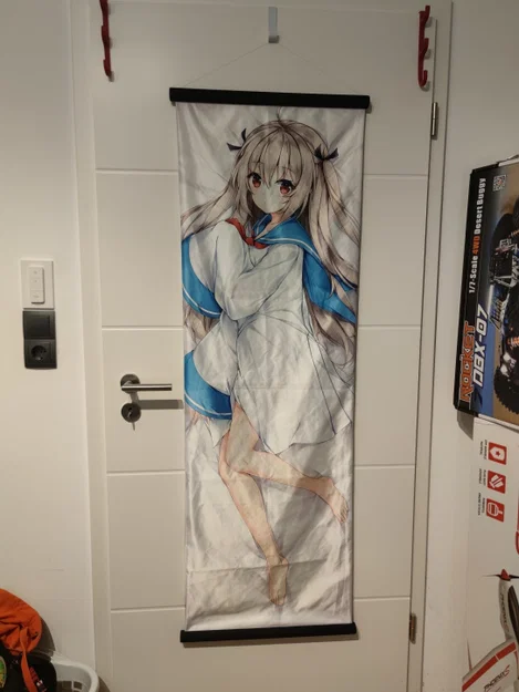 Khung Treo Tranh Dakimakura (Dakimakura Wall Scroll) - Image 1