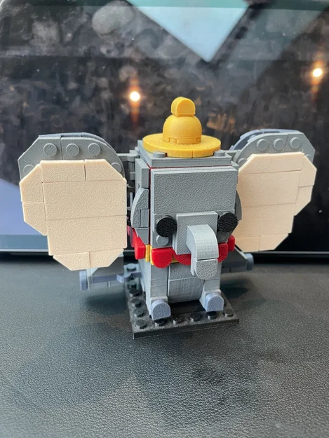 Mô hình Lego Dumbo BrickHeadz - Image 1