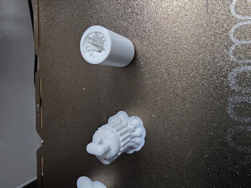 Hộp Đựng Thuốc Cá Nhân Dạng Móc Khóa Nhỏ Gọn In 3D - Image 7