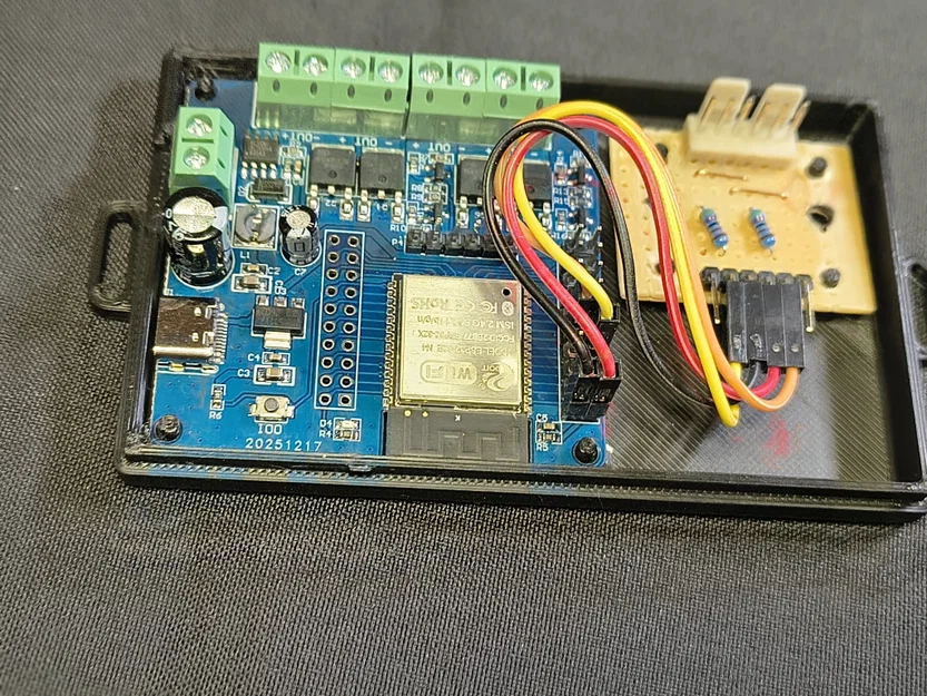 Bộ Điều Khiển 3D Enclosure (ESP32) - Image 4