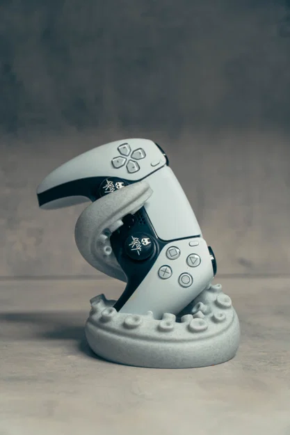 Giá đỡ tay cầm PS5 hình xúc tu bạch tuộc độc đáo cho game thủ - Image 5