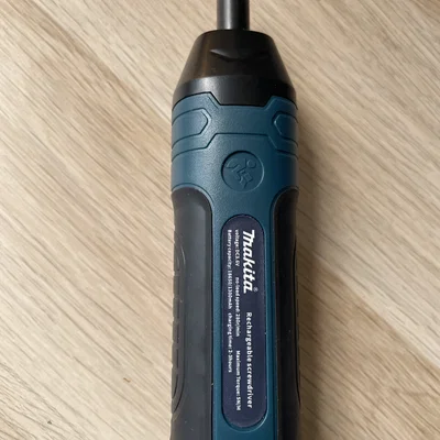 Đế sạc cho máy vặn vít cầm tay Makita