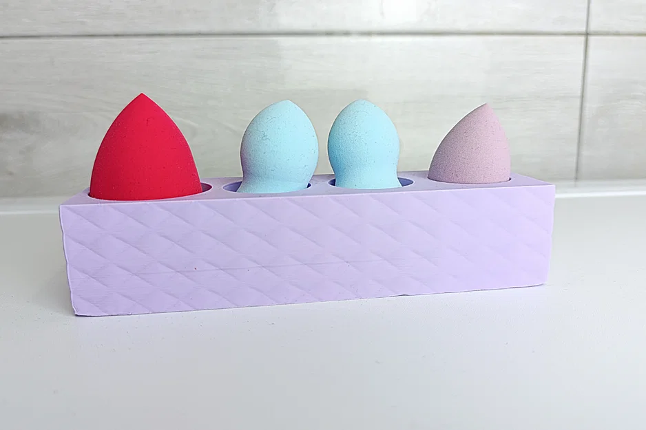 Kệ Đựng Mút Trang Điểm (Makeup Sponge Organizer) - Image 1