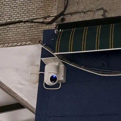 Mũ che bảo vệ 3D cho camera Xiaomi CW300 (Chống mưa nắng)