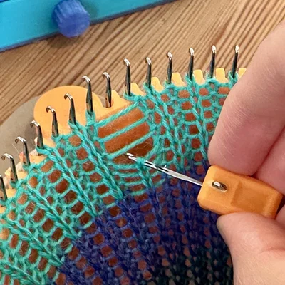 Dụng cụ móc len mini từ kim ribber - giải pháp sửa lỗi mũi đan purl cho máy CSM