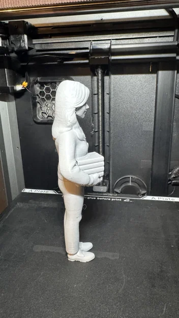 Mô hình cô giáo cầm sách in 3D - Quà tặng ý nghĩa cho thầy cô - Image 4