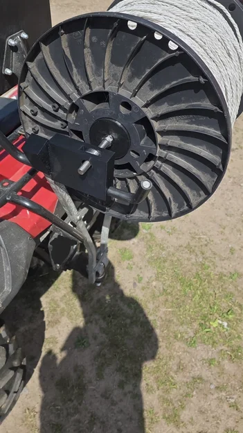 Giá đỡ cuộn dây cáp (Cable Drum Holder) tiện lợi cho xe địa hình - Image 1