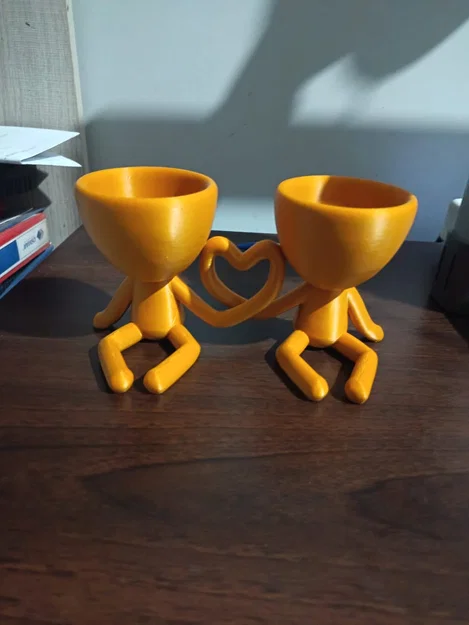 Chậu cây trang trí hình cặp đôi đang yêu - Mô hình 3D ấn tượng - Image 3