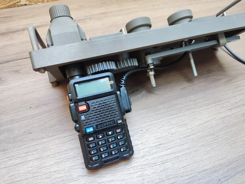 Vỏ máy bộ đàm PRC-77 cho Baofeng UV-5R - Phiên bản chiến tranh Việt Nam - Image 3