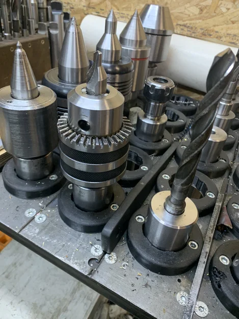 Đế giữ côn MT5 (MT5 Morse Taper Holder) cho xưởng cơ khí chuyên nghiệp - Image 1