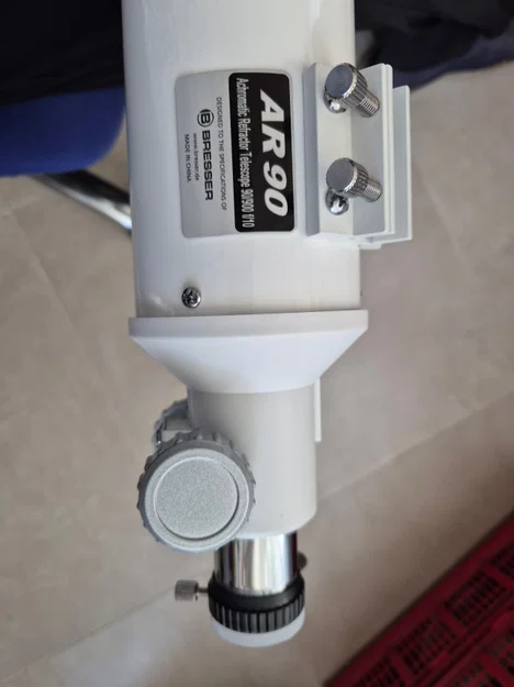 Adapter chuyển đổi bộ lấy nét Bresser Messier AR90/900 1.25" sang T2 / M42×0.75 - Image 1