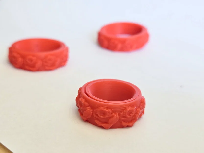 Nhẫn xoay hình hoa hồng Fidget Rose Ring - Món quà dễ thương - Image 1