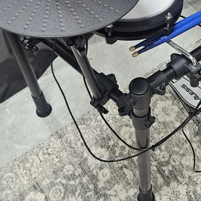Khúc nối tăng chiều cao chân đế cho trống Alesis Nitro Max (10cm)