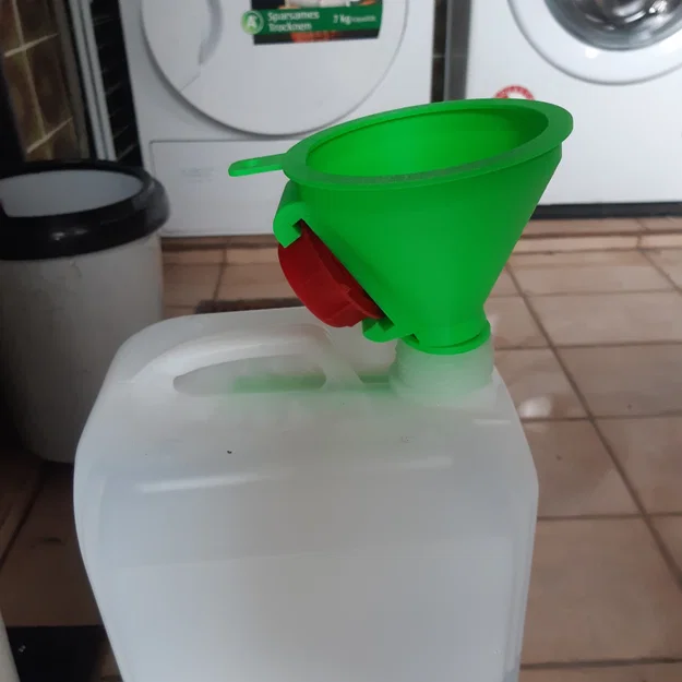 Ống dẫn khí (Luftrohr) cho can nước kèm phễu - Image 3
