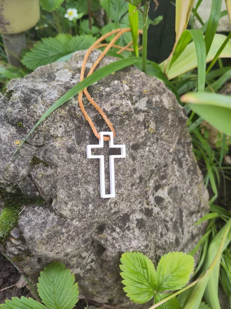 Mặt dây chuyền hình thánh giá (Modern Cross Chain) độc đáo - Image 2