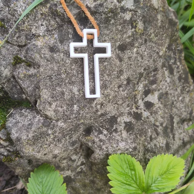 Mặt dây chuyền hình thánh giá (Modern Cross Chain) độc đáo