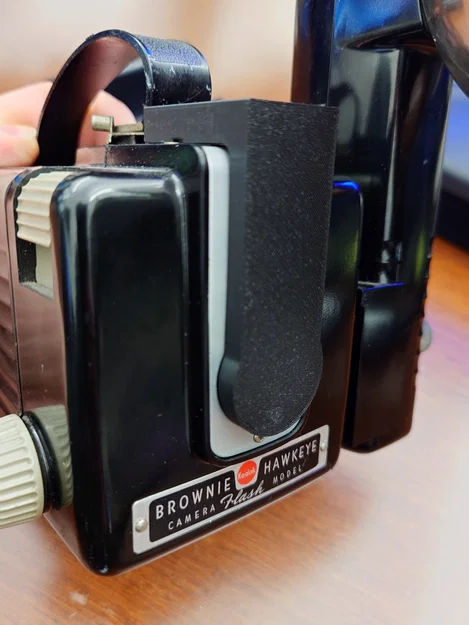 Nắp đậy ống kính cho máy ảnh Kodak Brownie Hawkeye in 3D - Image 1