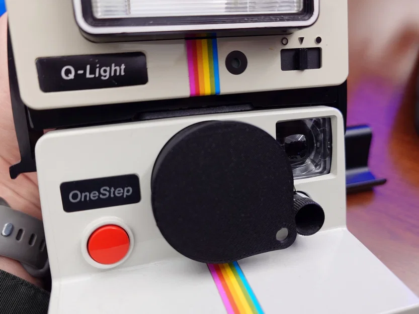 Nắp đậy ống kính cho máy ảnh Polaroid OneStep - Image 1