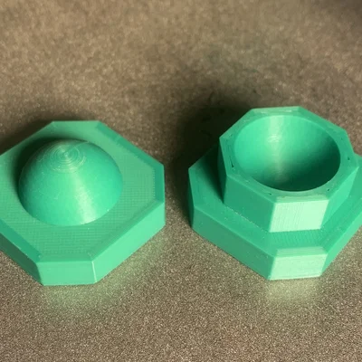 Dụng cụ nghiền thuốc viên đơn giản (Simple Pill Crusher) in 3D