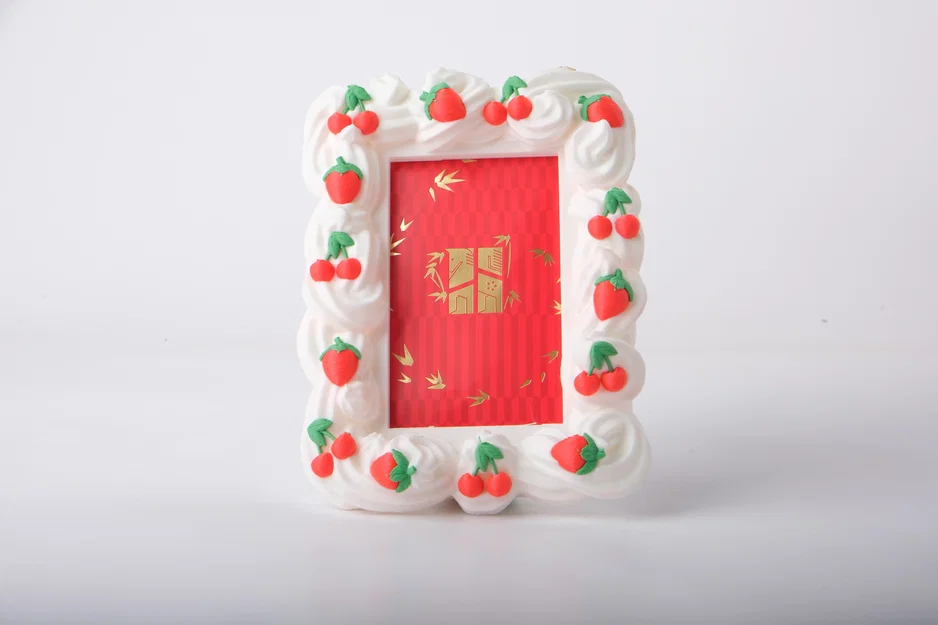 Khung Ảnh Whipped Cream Berry Dễ Thương - Image 2