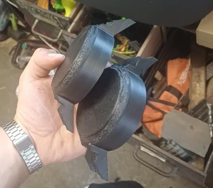 Nắp đậy giảm xóc cho xe Audi 80 (Shock Cover) - File in 3D - Image 1