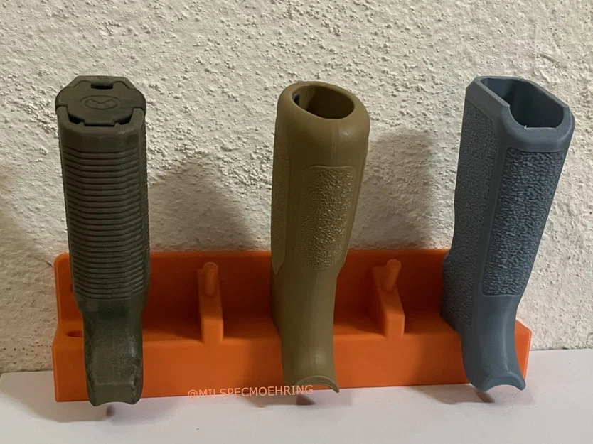 Giá treo báng cầm AR15 (AR15 Grip Organizer) - Image 1