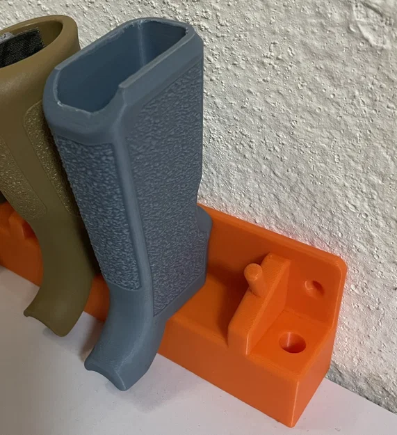 Giá treo báng cầm AR15 (AR15 Grip Organizer) - Image 2