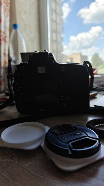 Kẹp giữ nắp ống kính máy ảnh (Lens Cap Clip) gắn dây đeo balo tiện lợi - Image 3