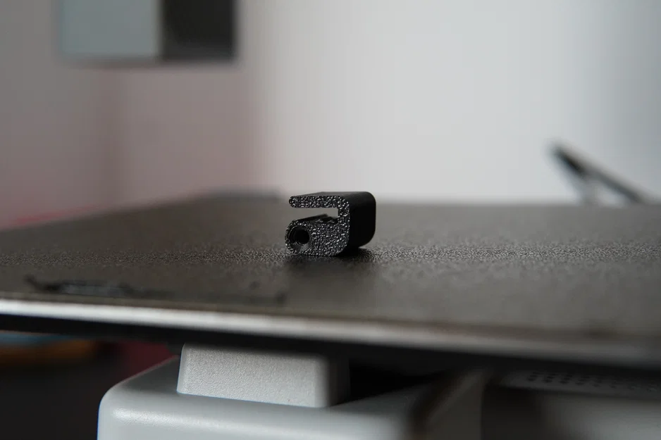 Kẹp nhựa Filament tối thượng (The Ultimate Filament Clip) - Image 1