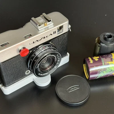 Đế Trưng Bày Máy Ảnh Vintage CHAIKA II | Đế 3D PLA Cho Máy Ảnh Cơ