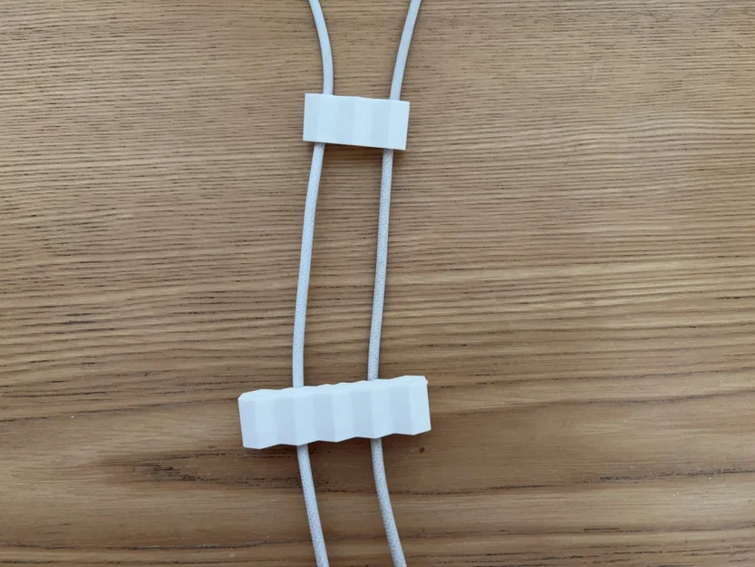 Bộ Sắp Xếp Dây Cáp Hình Tổ Ong (Ultimate Honeycomb Desk Cable Organizer) - Image 2