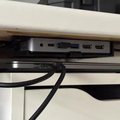 Ngàm gắn dưới bàn cho Hyper HyperDrive Dual 4K USB-C Hub