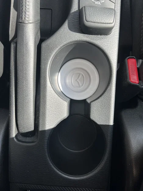 Miếng lót ly / Đế lót ly Mazda kèm Logo - Image 1