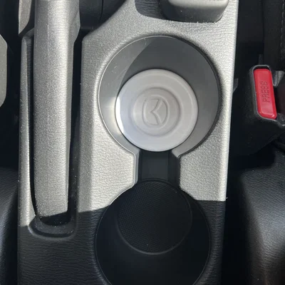 Miếng lót ly / Đế lót ly Mazda kèm Logo