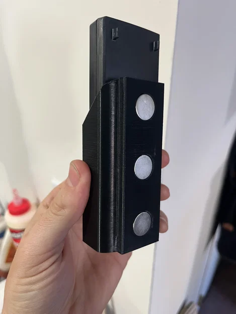 Giá đỡ nam châm cho Remote máy lọc không khí Wen 3410 - Dùng 3 nam châm 3x15mm - Image 2
