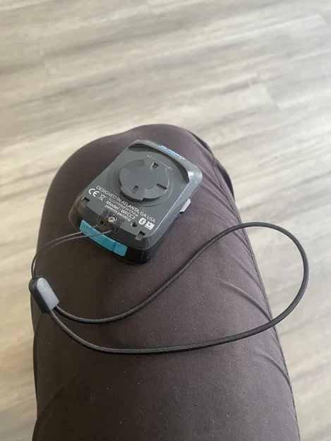 Ngàm gắn dây đeo đàn hồi cho Wahoo Elemnt Bolt v1 - Image 1